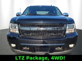 Used 2013 Chevrolet Avalanche LTZ image 2