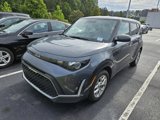 Used 2023 Kia Soul LX w/ LX Technology Package image 3