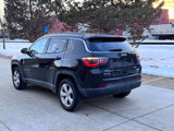 Used 2017 Jeep Compass Latitude image 4