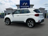 New 2025 Hyundai Venue SEL image 4