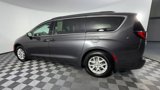 Used 2020 Chrysler Voyager Lxi image 6