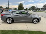 Used 2012 Hyundai Sonata SE w/ Navigation & Sunroof Pkg image 4