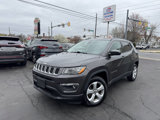 Used 2017 Jeep Compass Latitude image 2