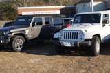 Used 2014 Jeep Wrangler Unlimited Sahara w/ Connectivity Group image 5
