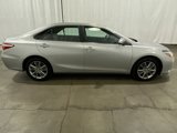 Certified 2015 Toyota Camry SE image 3