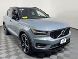 Certified 2022 Volvo XC40 T5 R-Design w/ Climate Package image 3