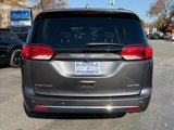 Used 2019 Chrysler Pacifica Limited w/ Advanced Safetytec Group image 4