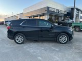 Used 2021 Chevrolet Equinox LT image 2