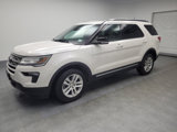 Used 2018 Ford Explorer XLT w/ Equipment Group 202A image 2