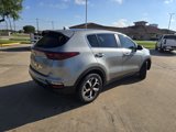 Used 2020 Kia Sportage LX w/ LX Popular Package image 3