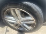 Used 2019 Chevrolet Equinox Premier image 2