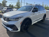 Used 2022 Volkswagen Tiguan SE R-Line image 3