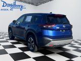 Used 2023 Nissan Rogue SV image 3