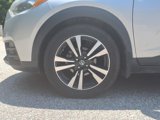 Used 2019 Nissan Kicks SV image 3