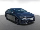Used 2024 Kia Forte LXS image 3