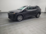 Used 2019 Jeep Cherokee Latitude Plus image 2
