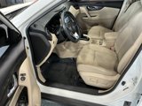 Used 2017 Nissan Rogue SV image 3