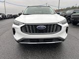 New 2025 Ford Escape Active image 2