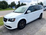 Used 2018 Dodge Grand Caravan SE image 3