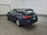 Used 2017 Volkswagen Golf SE image 5