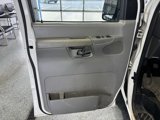 Used 2005 Ford E-150 and Econoline 150 image 6