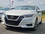 Used 2020 Nissan Versa SV image 2