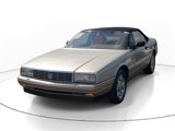 Used 1992 Cadillac Allante image 2