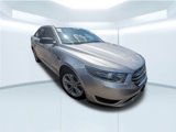 Used 2015 Ford Taurus SE image 4