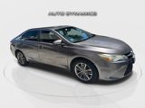 Used 2015 Toyota Camry SE image 3