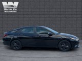 Used 2022 Hyundai Elantra SEL image 4