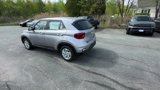 New 2025 Hyundai Venue SE image 3