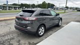 Used 2018 Ford Edge SE image 4