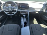 Used 2024 Hyundai Elantra SEL image 2