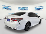 Used 2018 Toyota Camry LE image 3