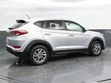 Used 2018 Hyundai Tucson SE image 3