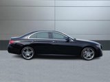 Used 2019 Mercedes-Benz E 300 4MATIC image 2