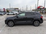 Certified 2022 Volkswagen Taos SE w/ Panoramic Sunroof Package image 4