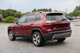 Used 2020 Jeep Cherokee Limited image 3