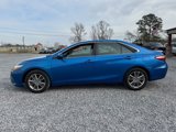 Used 2017 Toyota Camry SE image 4
