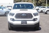 Used 2022 Toyota Tacoma TRD Sport image 2