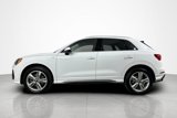 Used 2022 Audi Q3 2.0T Premium w/ Convenience Package image 2