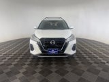 Used 2021 Nissan Kicks SV image 2