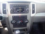 Used 2010 Jeep Grand Cherokee Laredo image 5
