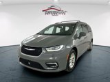 Used 2021 Chrysler Pacifica Touring-L image 4