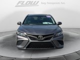 Used 2018 Toyota Camry SE image 2