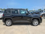 Used 2022 Jeep Renegade Latitude w/ Convenience Group image 3