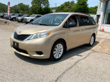 Used 2011 Toyota Sienna LE image 5