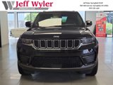 New 2025 Jeep Grand Cherokee Laredo image 2
