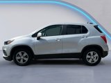 Used 2022 Chevrolet Trax LS w/ Tint and Cruise Package image 6