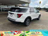 Used 2023 Ford Explorer ST-Line w/ Class IV Trailer Tow Package image 2
